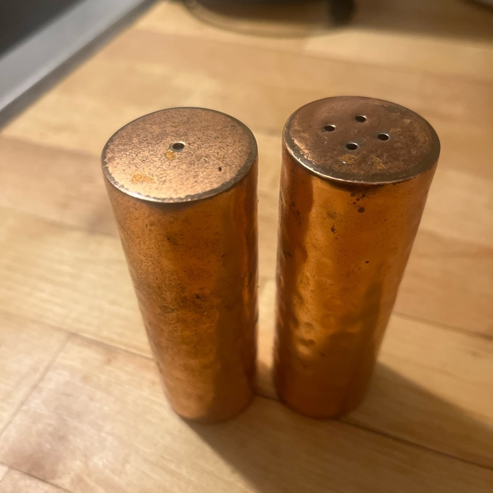 Hammered Copper Spice Shaker Set